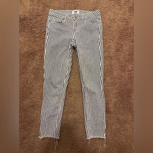 Revolve Paige verdugo crop Striped Blue Jeans| size 26
